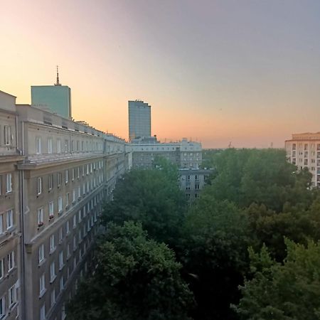 Przytulny Apartament W Centrum Warszawy Varsó Kültér fotó